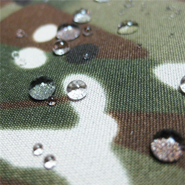 teflon polyester vævet vandtæt udendørs militært kamouflage regnjakke stof -